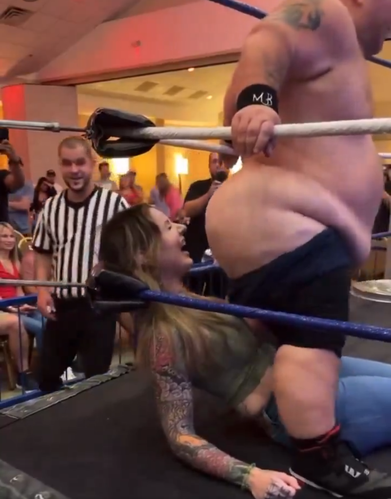 Midget Wrestling Naked Butt Stinkface